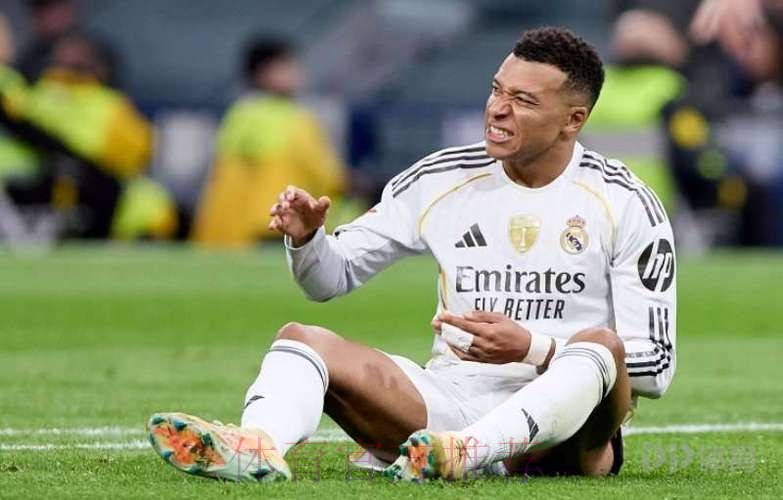 六台:姆巴佩已抵达皇马基地 准备接受检查 六台:姆巴佩已抵达皇马基地 准备接受检查